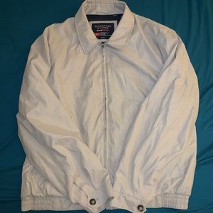 RoundTree and Yorke SmartTravel Windbreaker Jacket